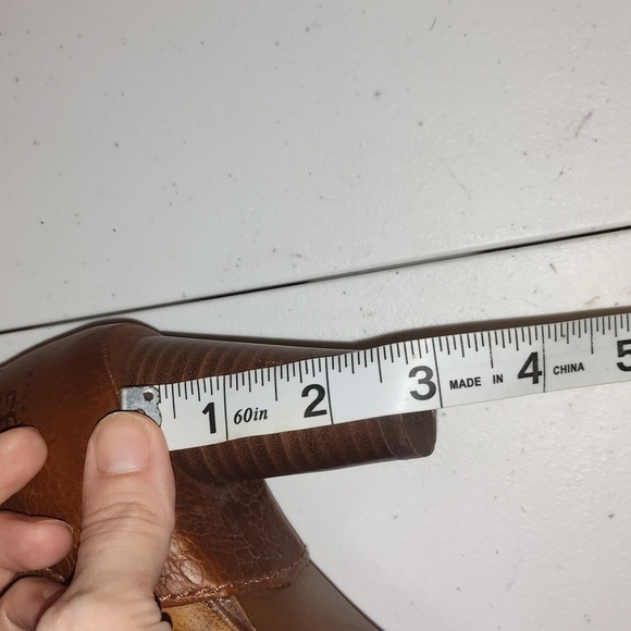 Ugg Camille Lace Up Heel Boot with Fur Detail - Picture 12 of 13